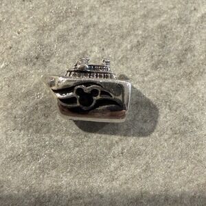 Authentic Chamilia Disney MICKEY CRUISE SHIP BOAT EXCLUSIVE Sterling Charm Bead